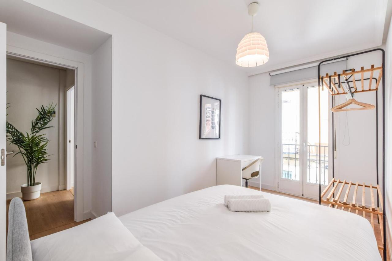 Apartamentos Reformados En Lavapies Madrid Ngoại thất bức ảnh